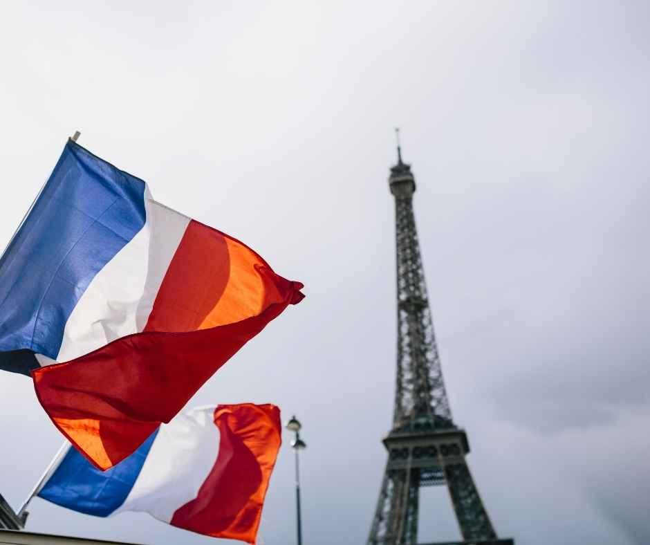 Кто не должен подавать налоговую декларацию во Франции